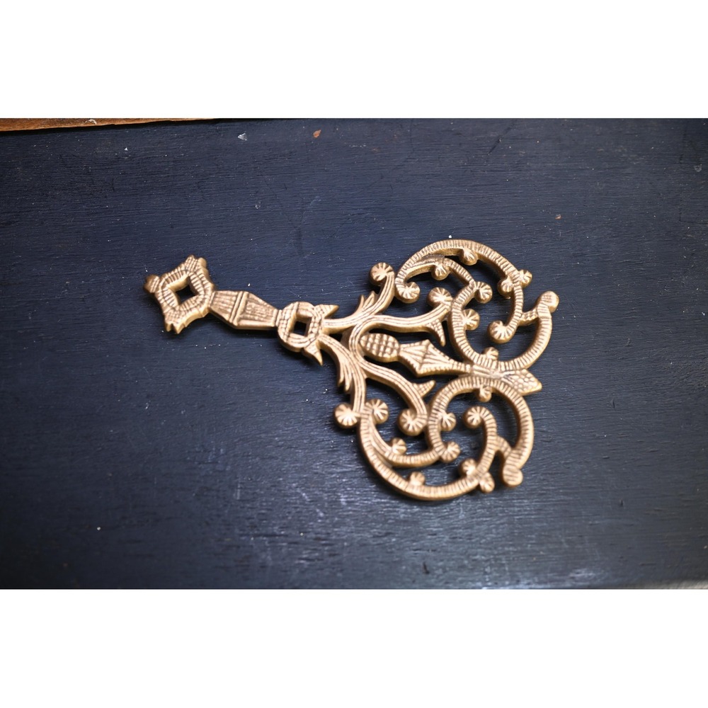 Vintage Brass Trivet Ornate MCM Scroll Design Decorative Hot Plate 9.25x6 Gold